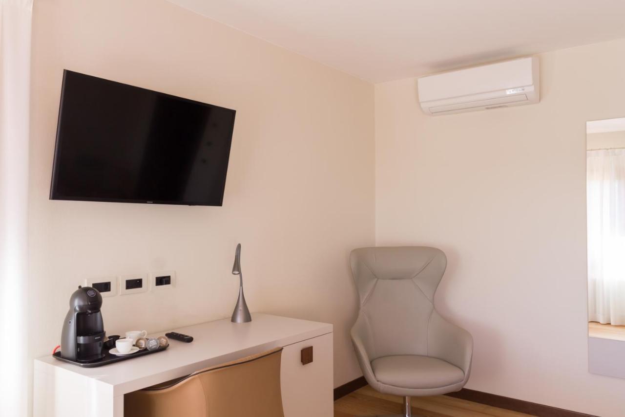 Crystal Luxury House Hotel Fiume Veneto Ngoại thất bức ảnh