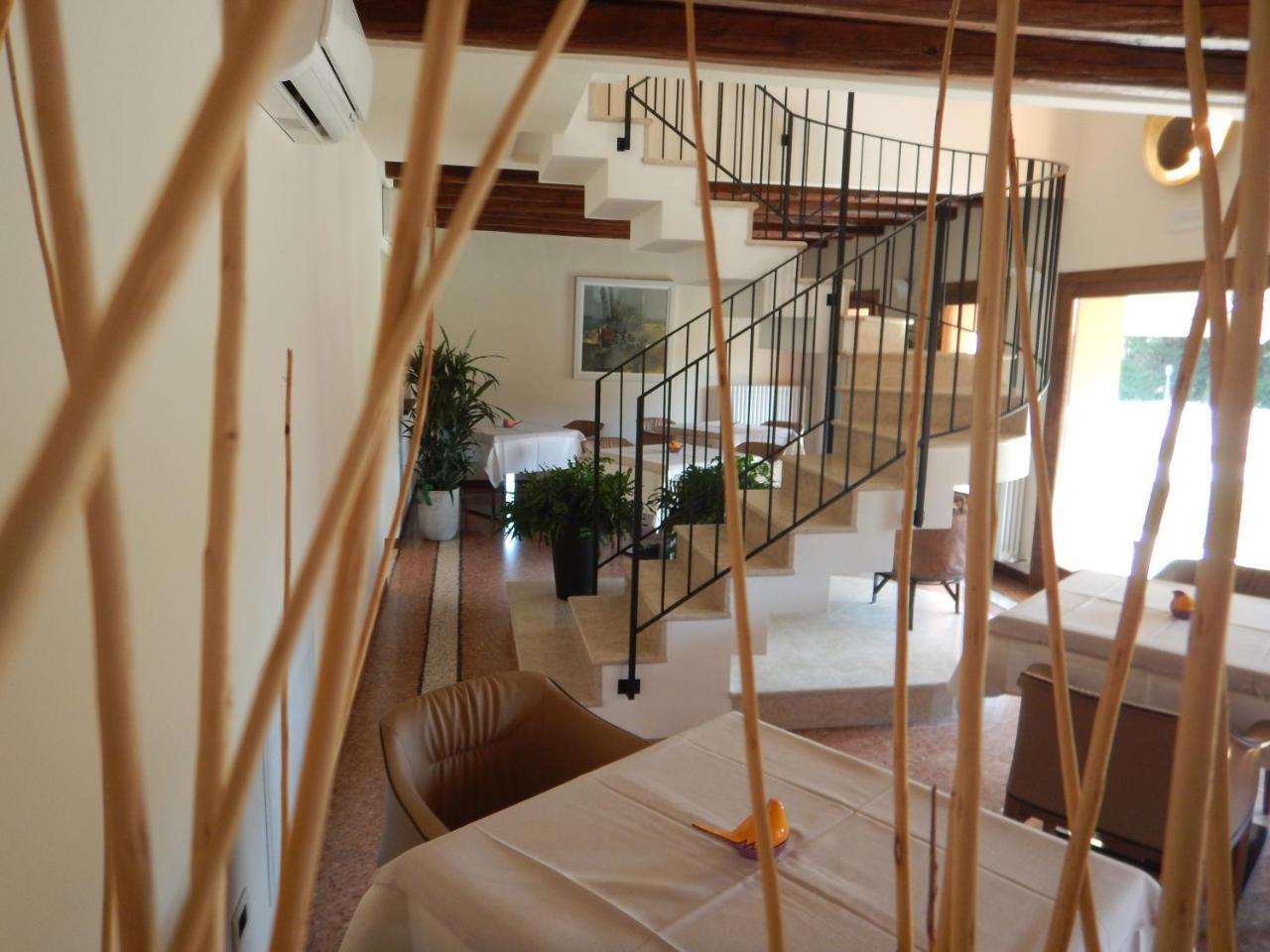 Crystal Luxury House Hotel Fiume Veneto Ngoại thất bức ảnh